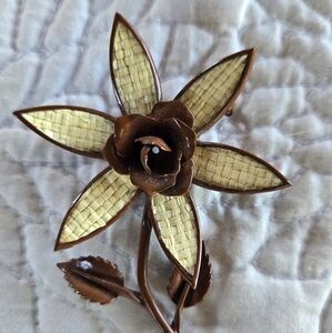 Vintage Sixties Unique Brown & Cream Brooch & Earring Set Mint! Midcentury Chic